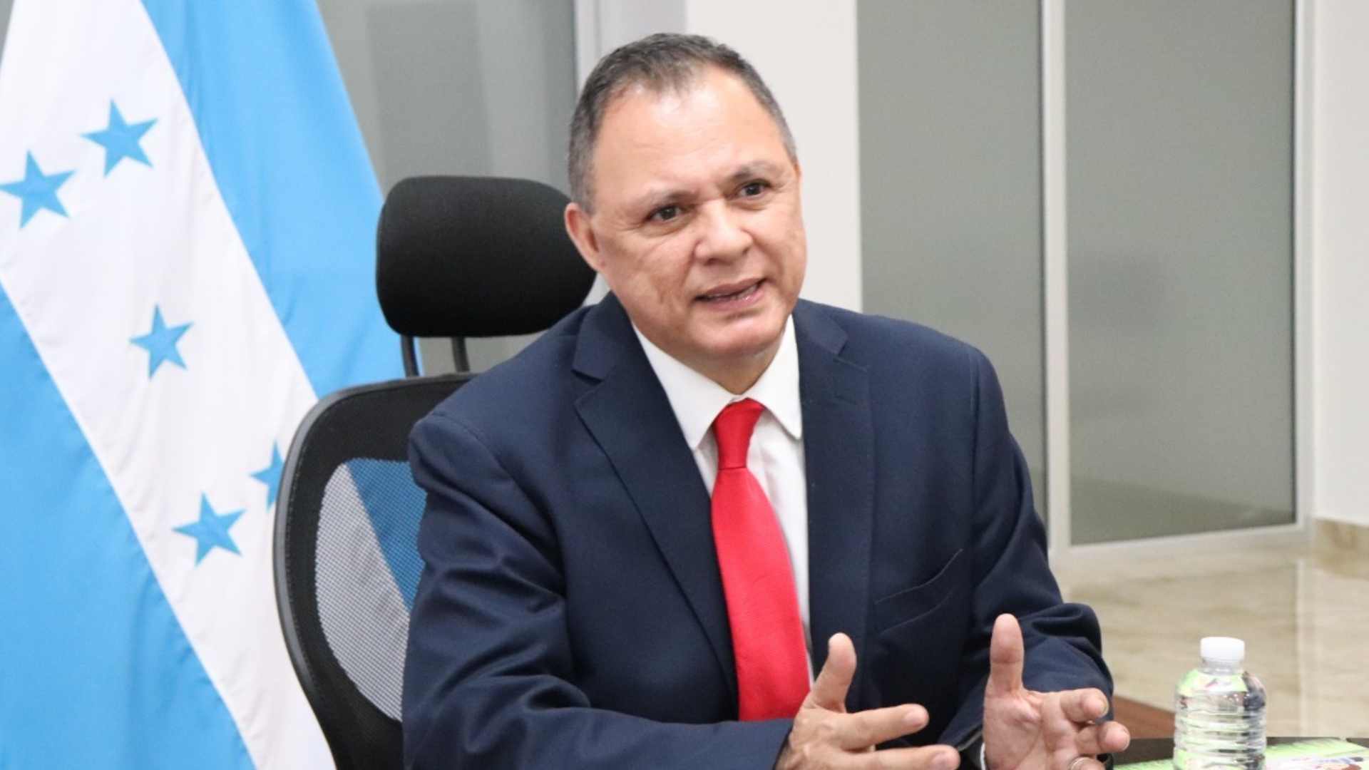 Exigen justicia contra políticos vinculados al narcotrafico