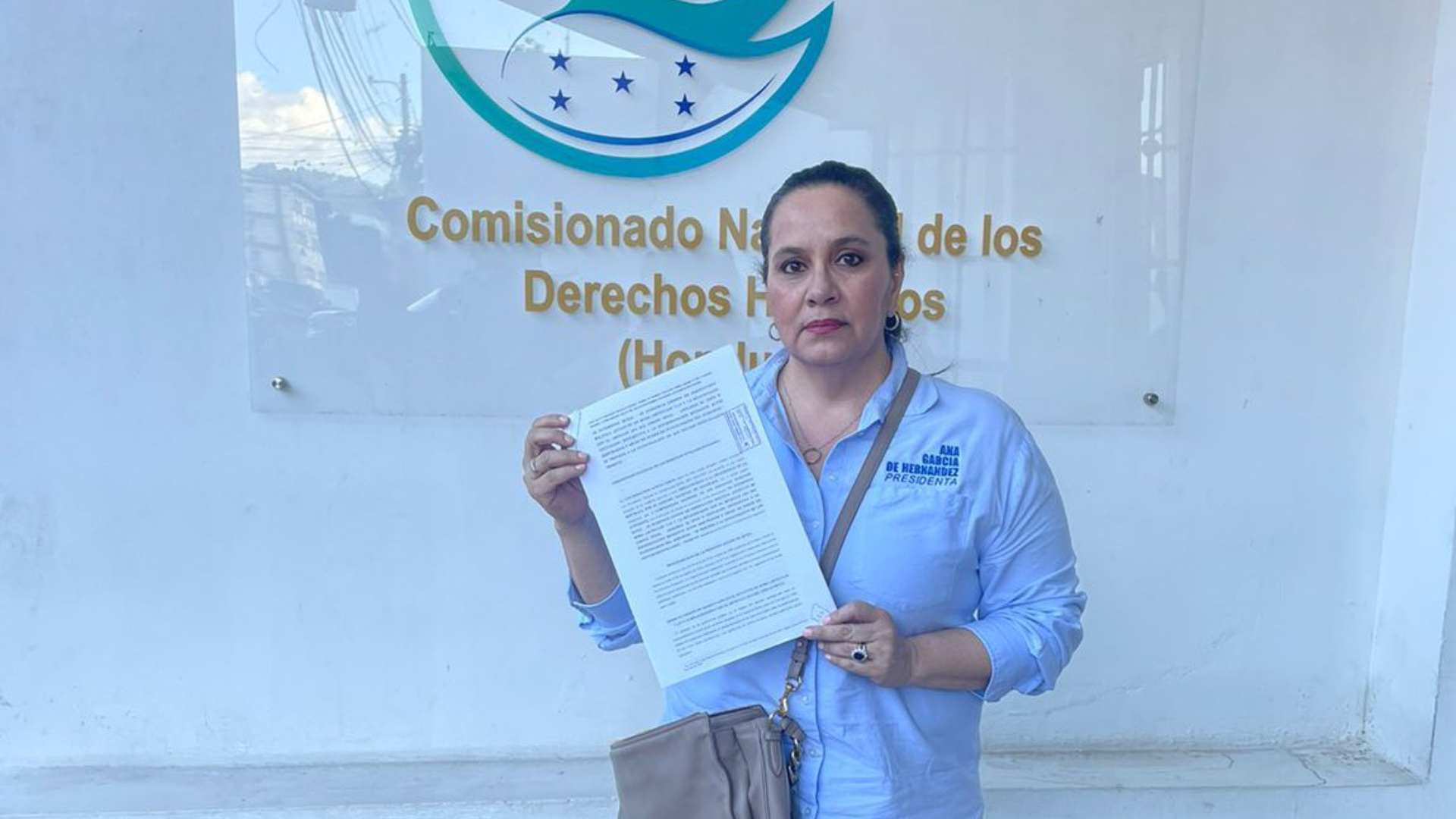 Ana García presenta queja ante el CONADEH, ¿por qué razón?