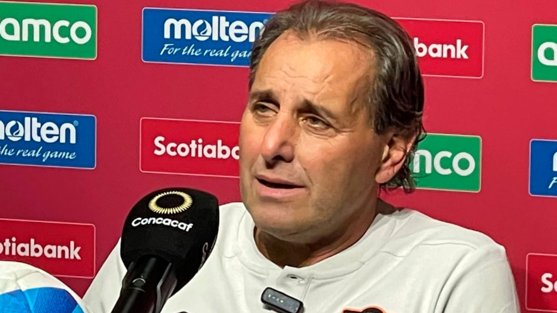 ¿Uno es mejor y el otro no? Daniel Messina técnico del Águila explica la diferencia entre Motagua y Olimpia