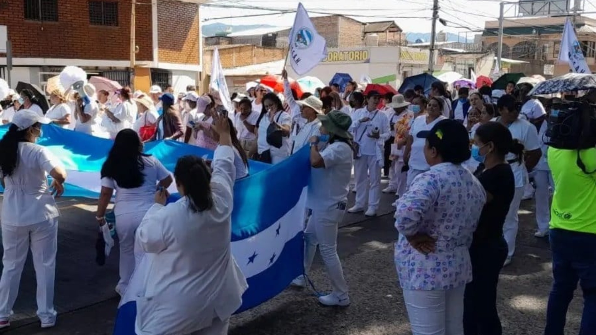 Enfermeros auxiliares potestas asambleas informativas