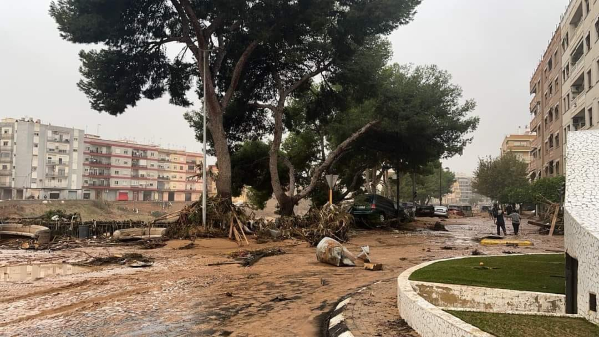 Valencia sufre tras el paso de la tormenta DANA