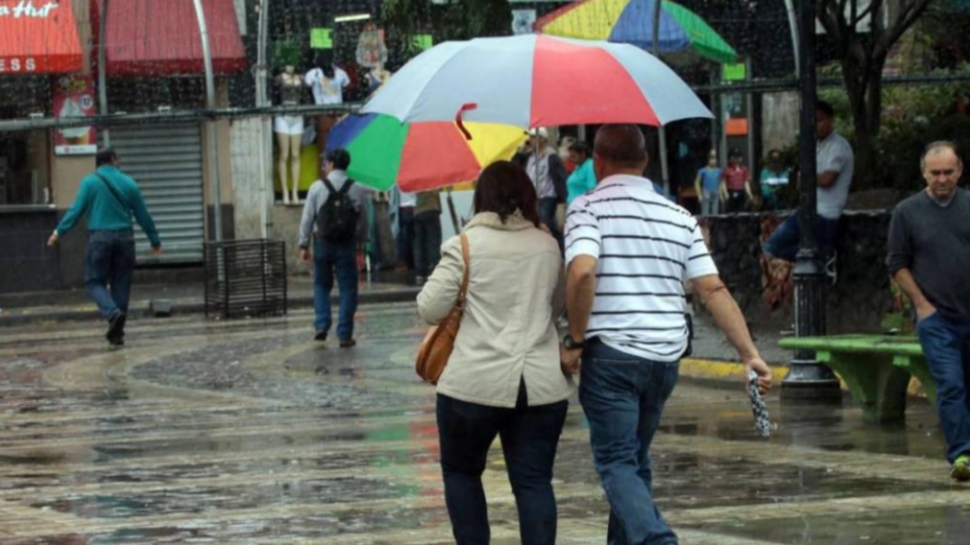 Lluvias en Honduras y frente frío