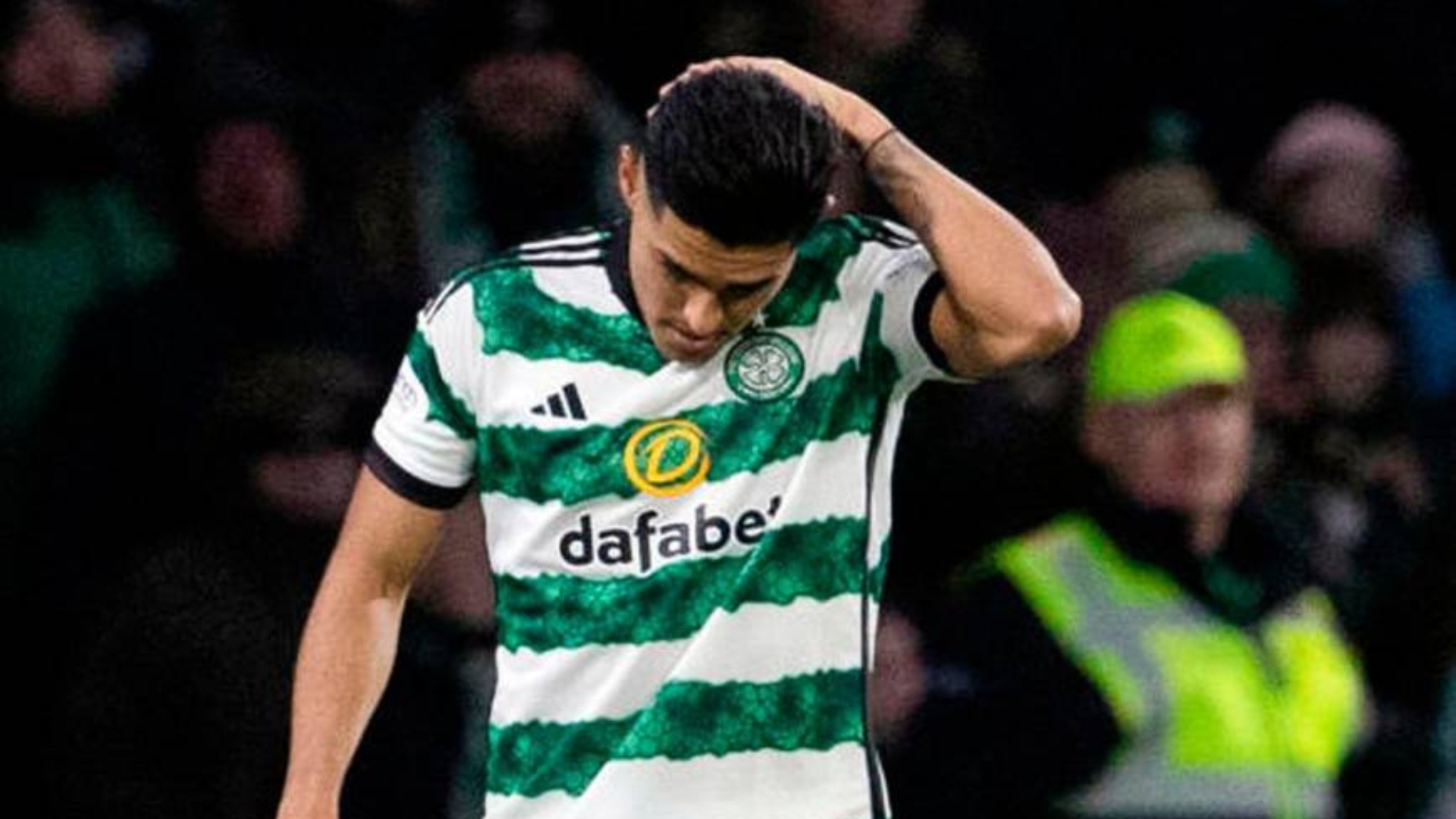 Luis Palma publica curioso mensaje en sus redes tras volver a ser suplente con el Celtic
