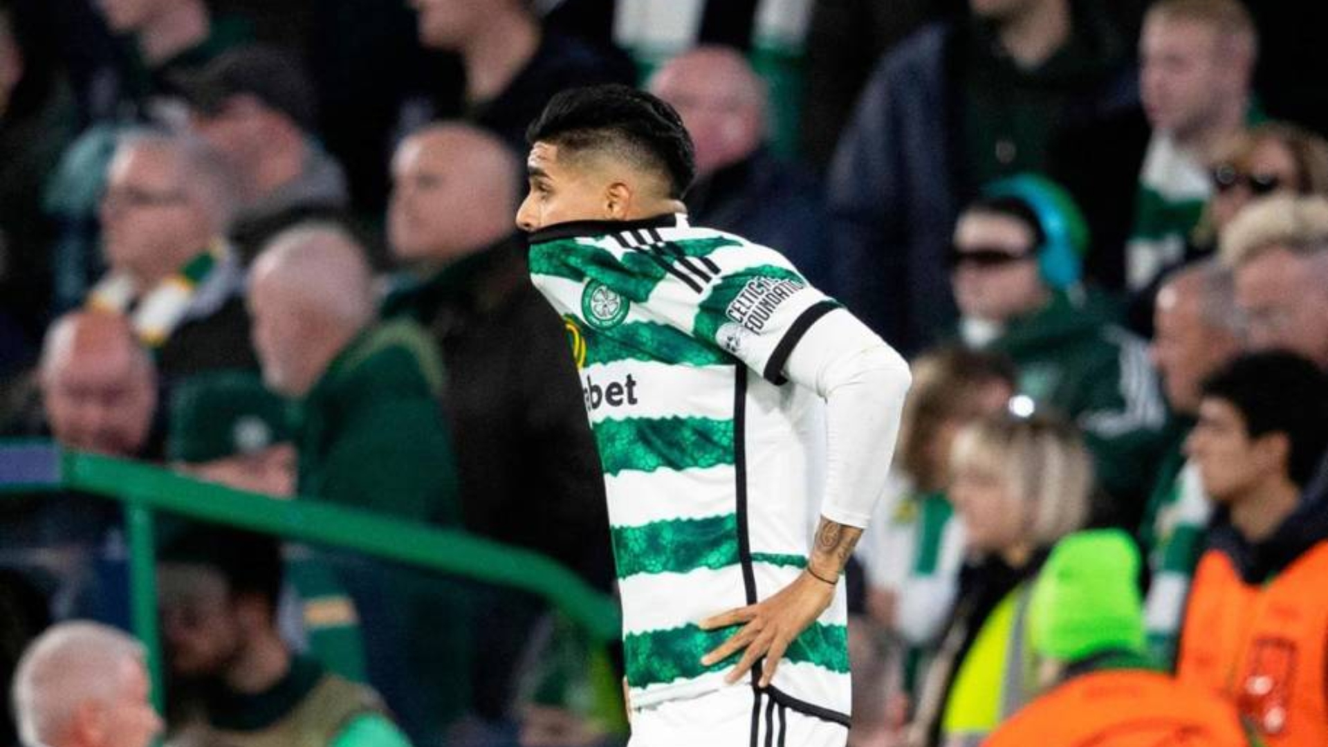 Celtic le hace desplante al hondureño Luis Palma en redes sociales