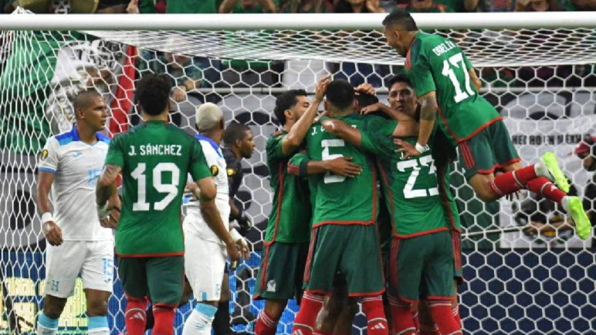 La selección de México hará uso del camerino del Real España en el estadio Morazán para encuentro con Honduras