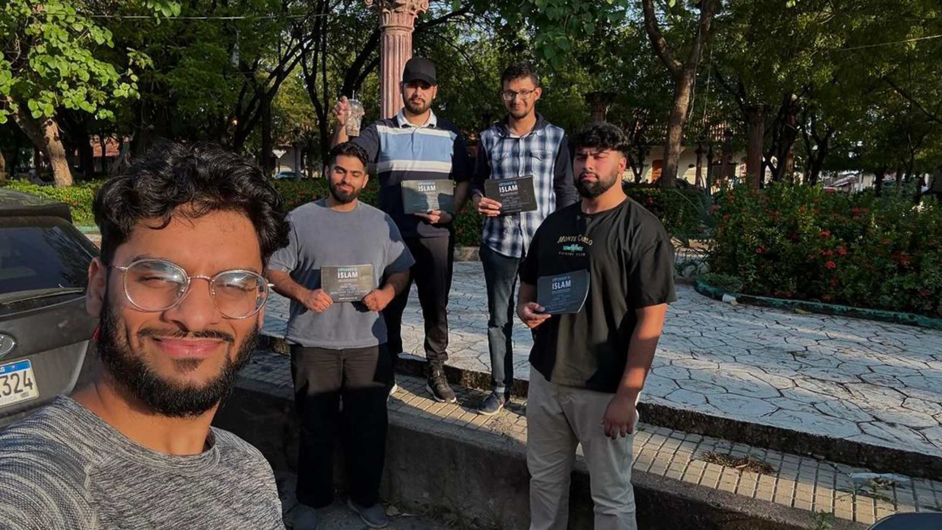 misioneros ahmadiyya