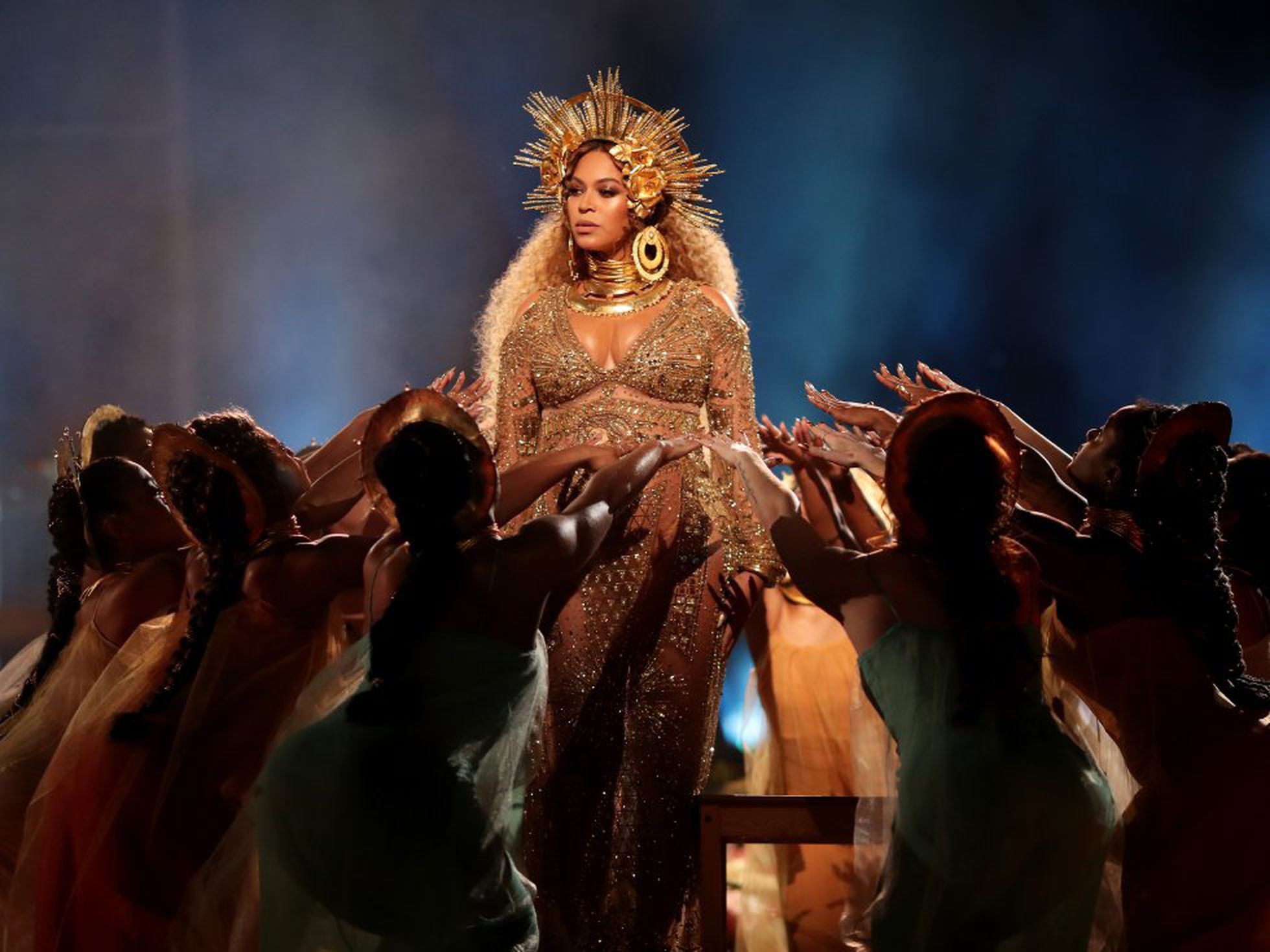 Los espeluznantes rituales que hacen en la iglesia de Beyoncé