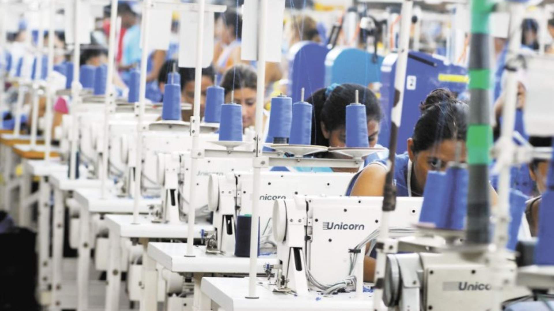Empresas maquiladoras en Honduras, prevén más cierres en 2025