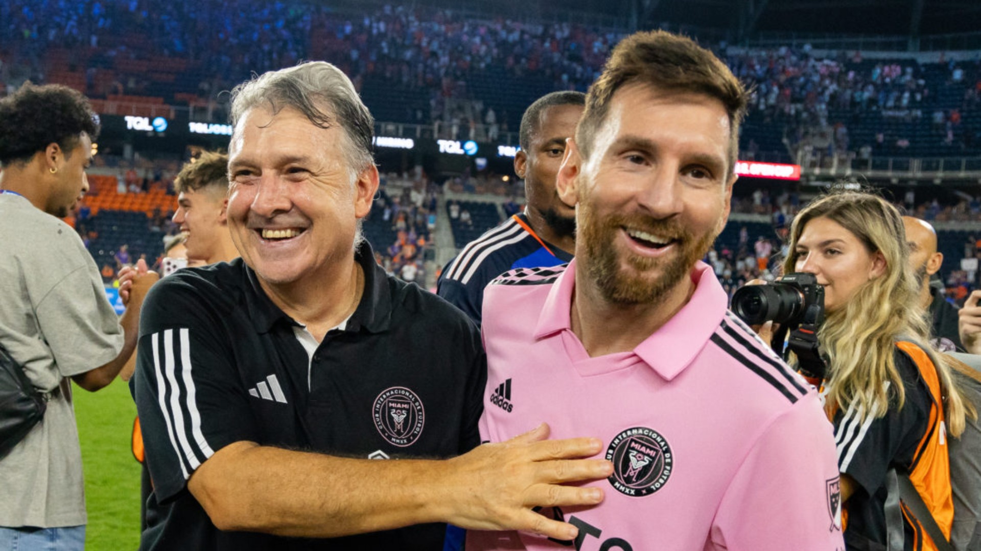 Gerardo ‘Tata’ Martino, entrenador de Messi en el Inter Miami, se pronunció sobre el Balón de Oro 2024, generando interés en sus opiniones sobre los mejores talentos del fútbol.
