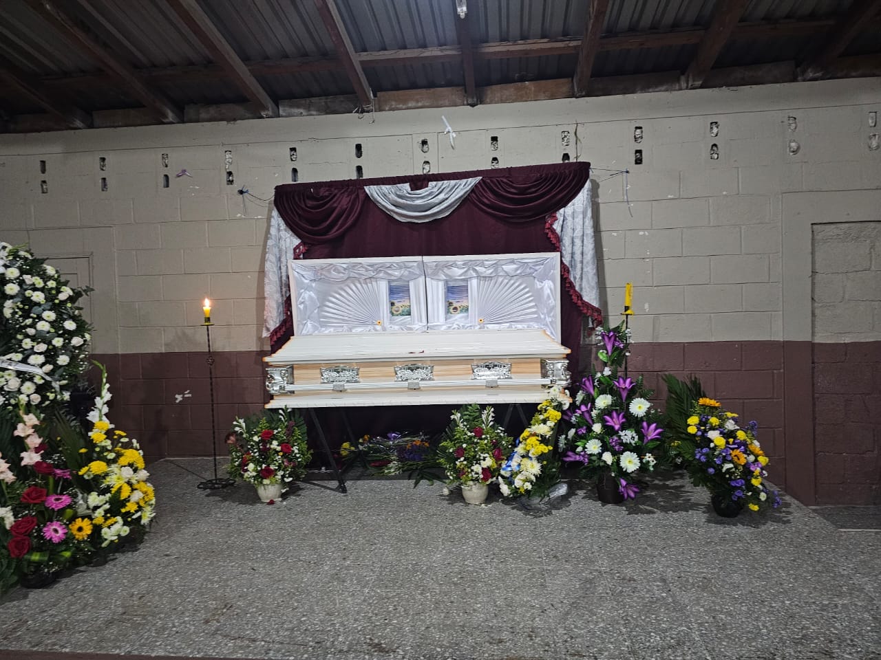 "Sin familia ni amigos" Así velaron a supuesto pandillero que perdió la vida en enfrentamiento con la policía