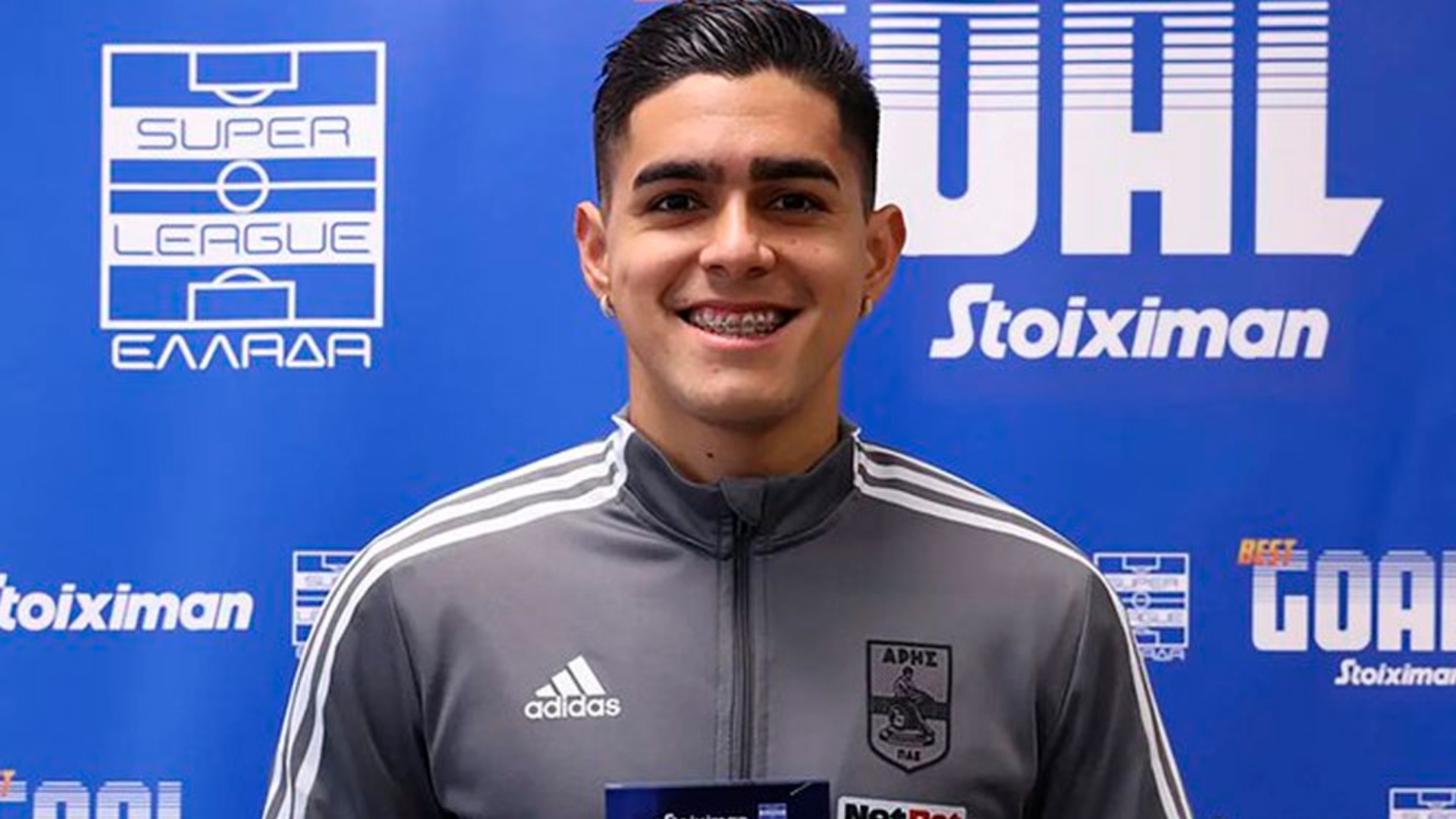 El seleccionador Luis Palma reacciona ante derrota en México