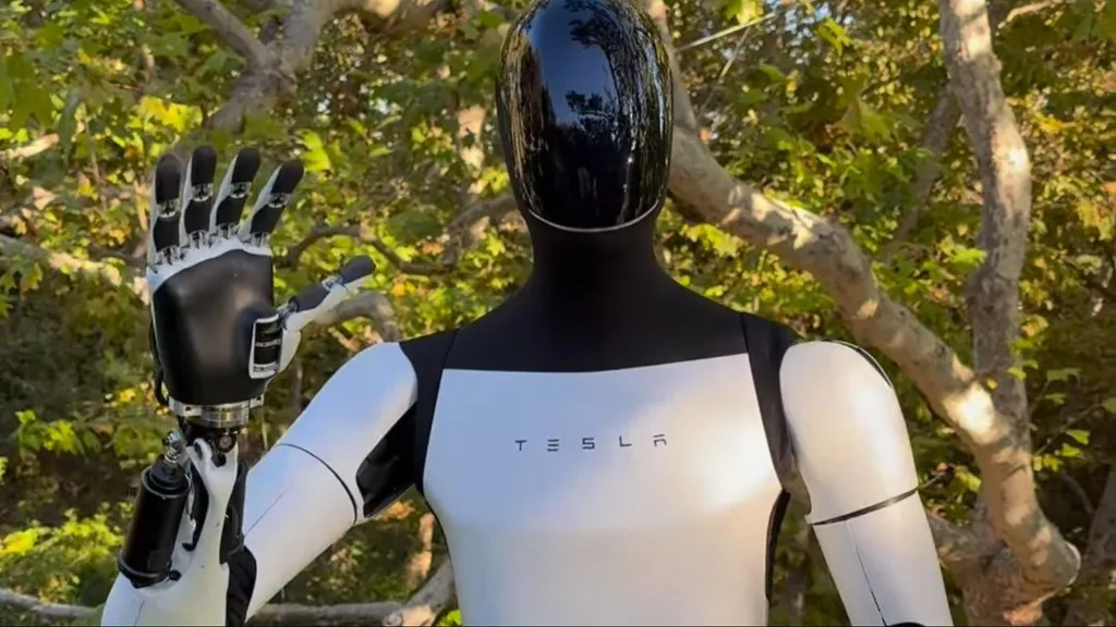 Kim Kardashian presume a su amigo robot valorado en 20 mil dólares; esto es lo que puede hacer