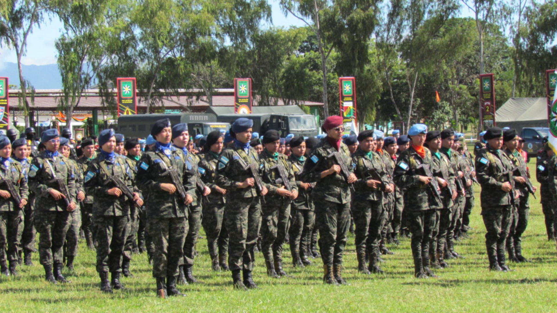 Ejercito de Honduras celebró su 199 aniversario con ascensos y honores