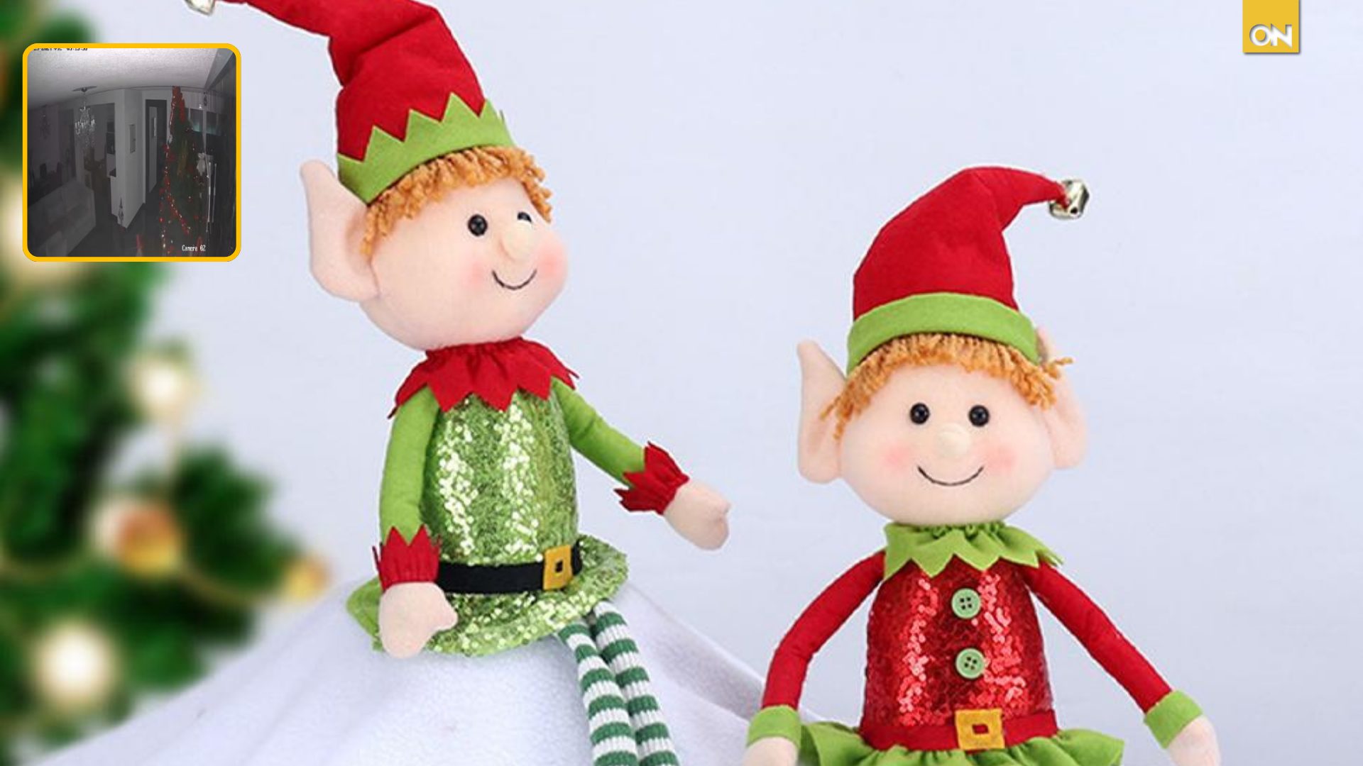 Duende se mueve en navidad
