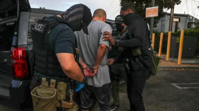 Capturan a hondureños en redada de migrantes en Boston