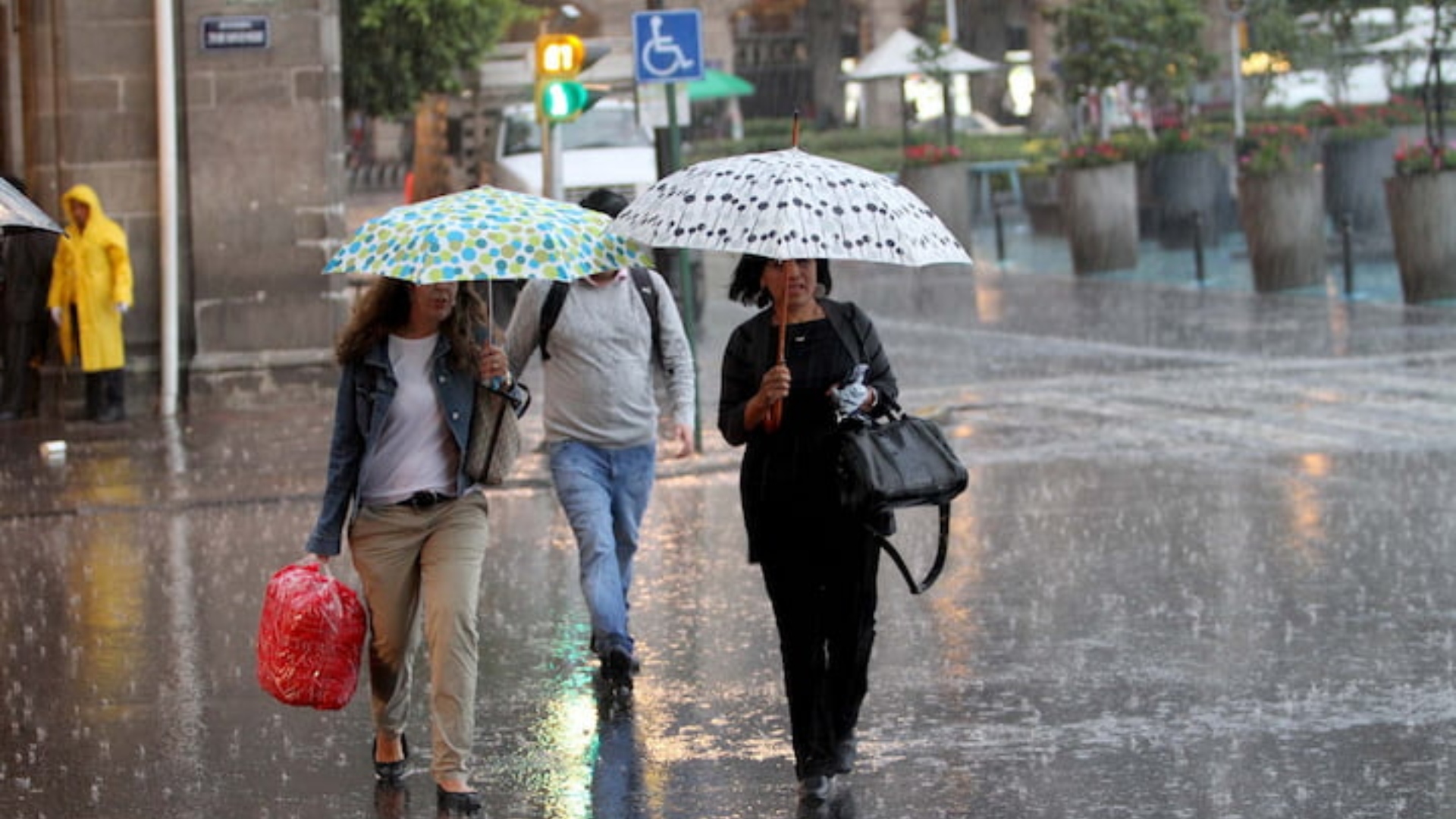 Clima en Honduras: Influencia de cuña de alta presión provocará lluvias en el norte y temperaturas frescas
