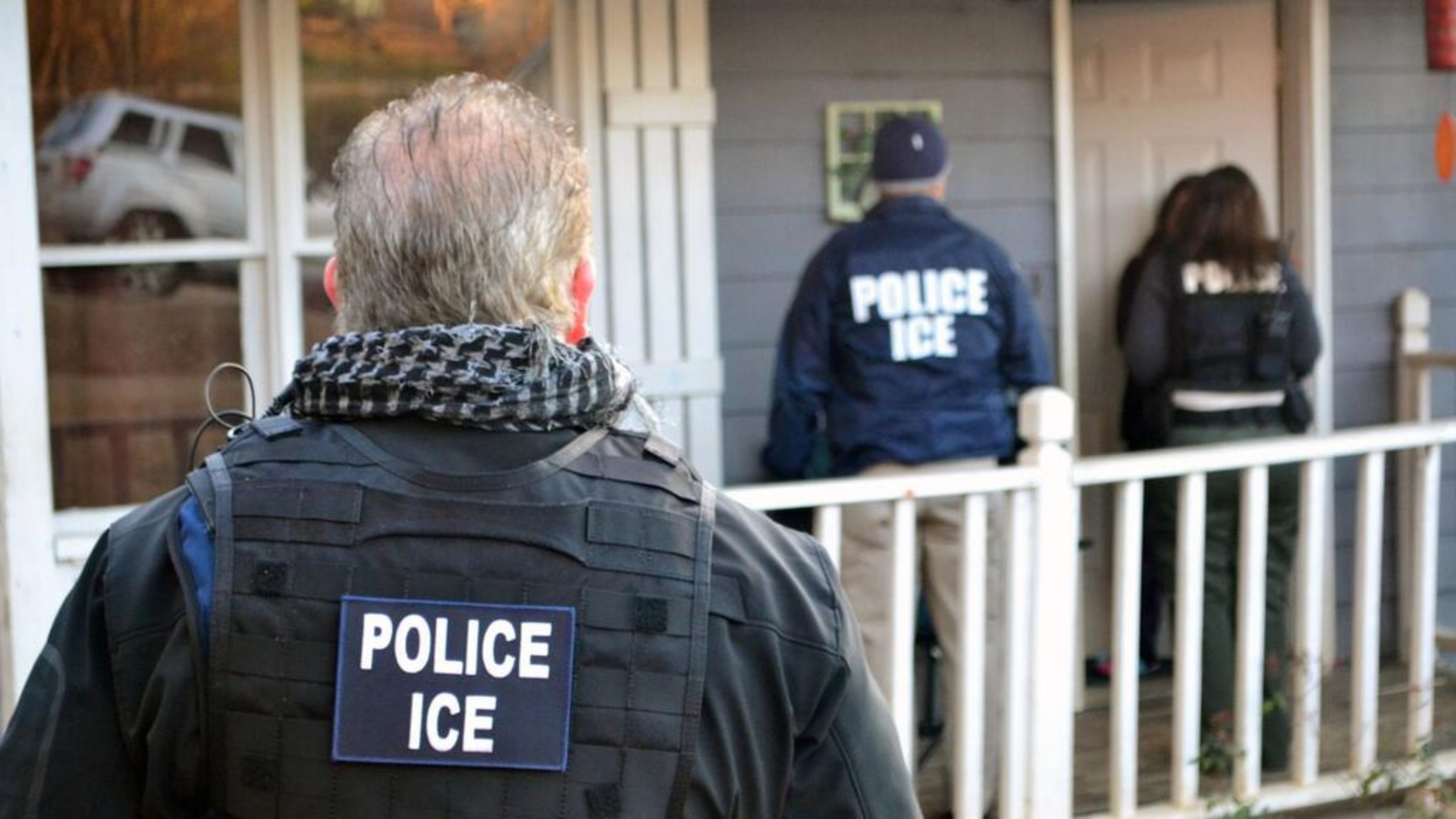 ¿Qué hacer durante una redada de migrantes en Estados Unidos? Estos son tus derechos