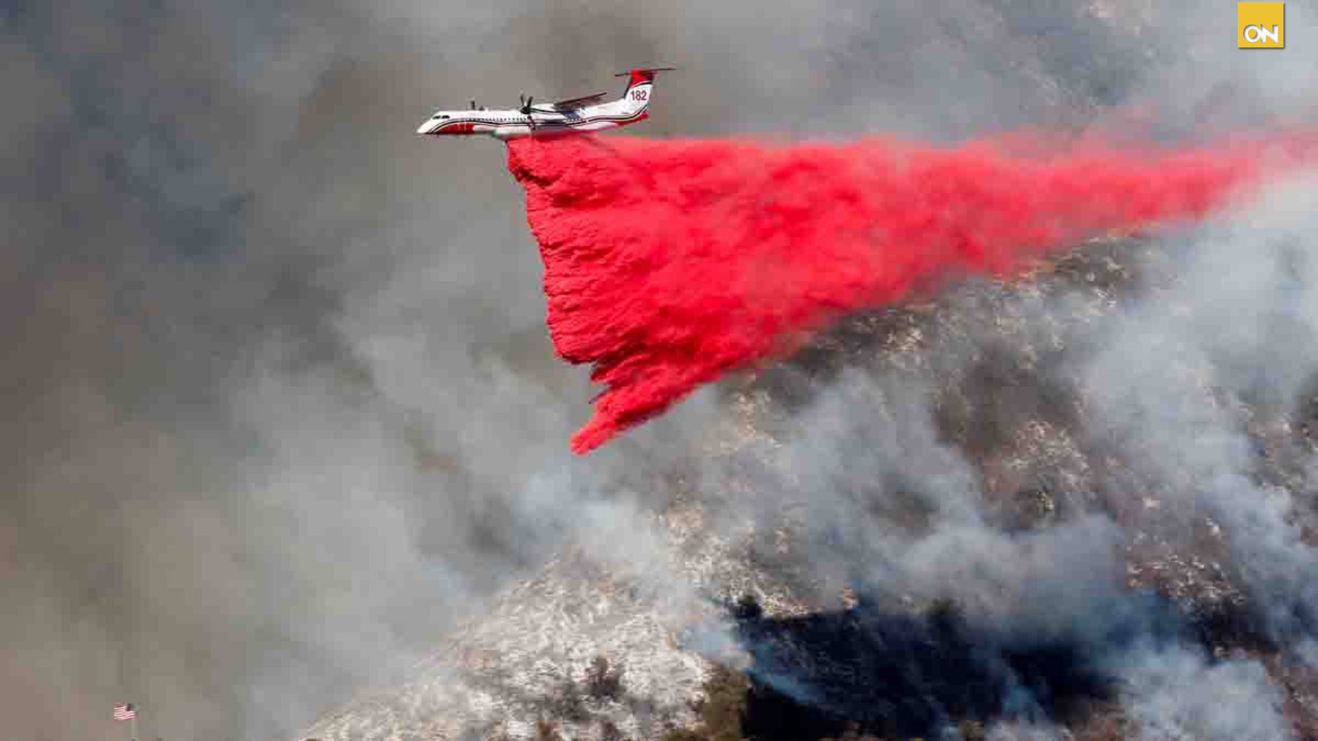 Retardante rojo incendios California