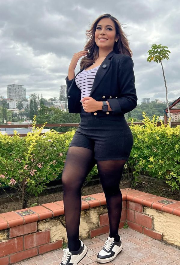 Yeison Mejía jugador del Motagua revela que espera un hijo ¿Quién es la periodista que el robó el corazón?