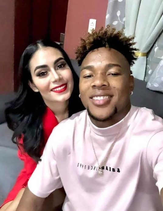 Yeison Mejía jugador del Motagua revela que espera un hijo ¿Quién es la periodista que el robó el corazón?
