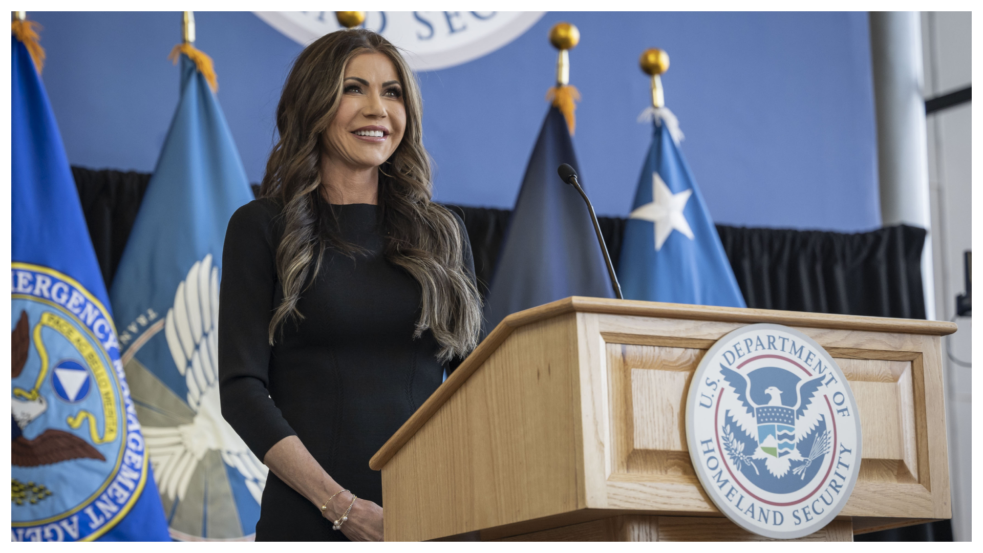 ¿Quién es Kristi Noem?, la secretaria de seguridad de EE.UU. que llamo de “basura” a migrantes