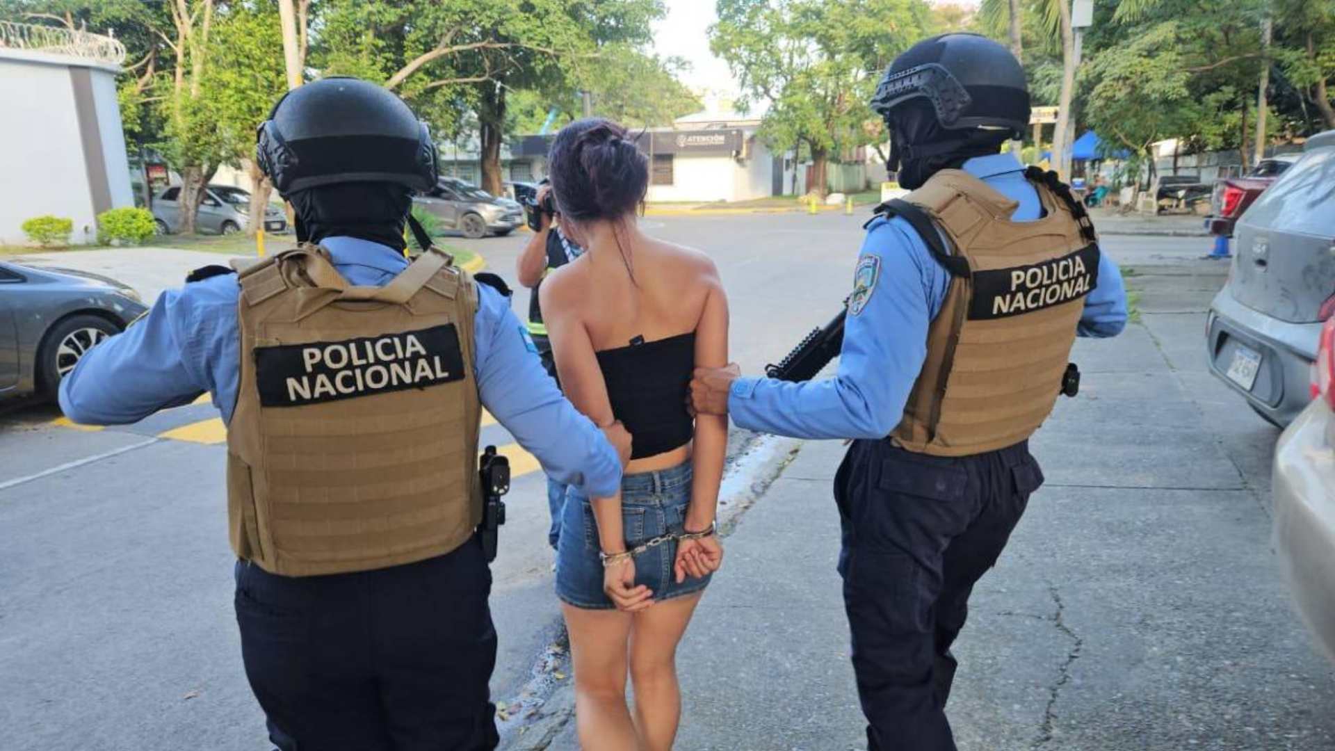 Fotos de 'Paty' presunta integrante de la MS-13 desatan furor en redes sociales