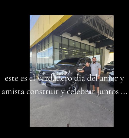 Dueña de usaditos se compra carro