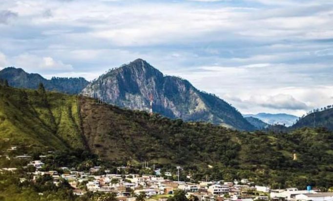 “Está maldito”: La aterradora historia del cerro embrujado de Danlí