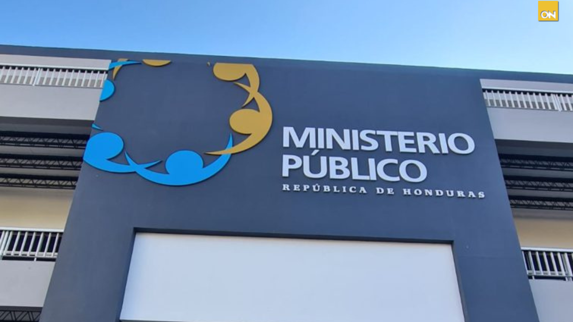 Fiscalía requiere exdiputados