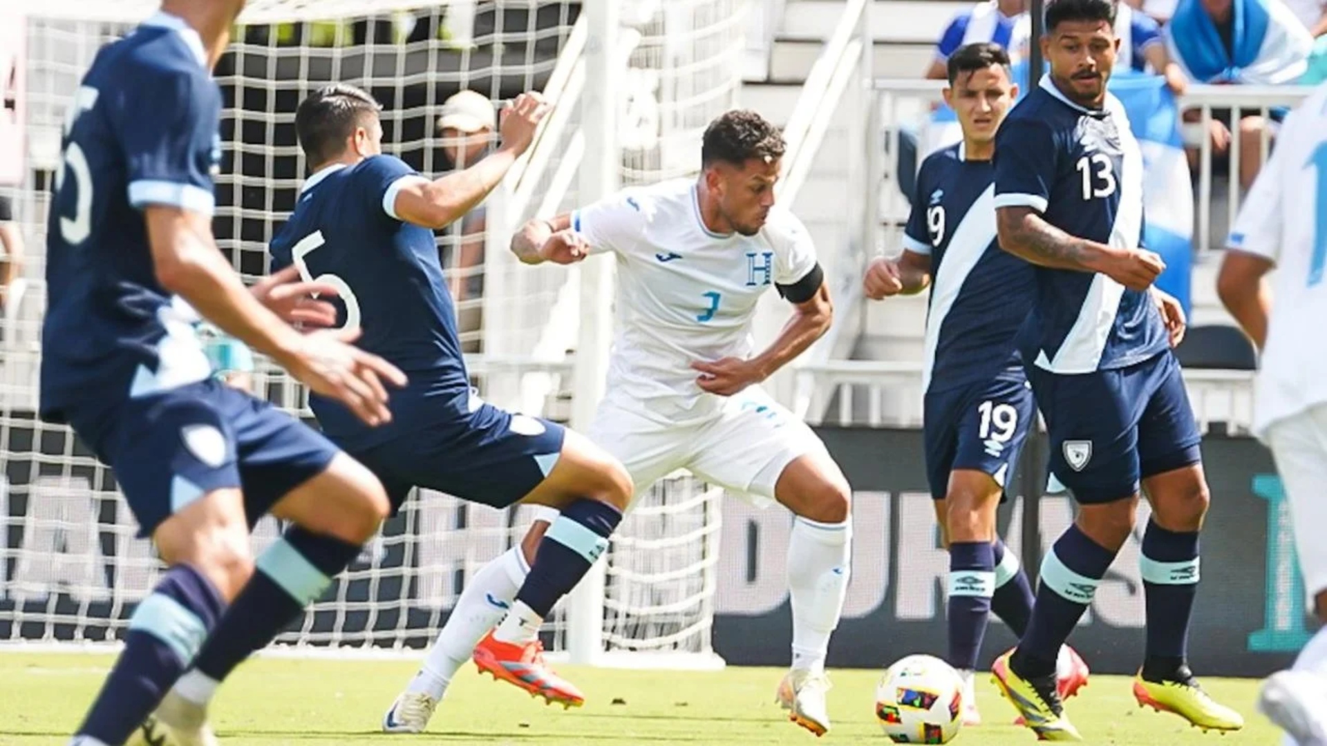 Honduras deja atrás la derrota ante Guatemala y se enfoca en Bermudas; fecha y hora del encuentro