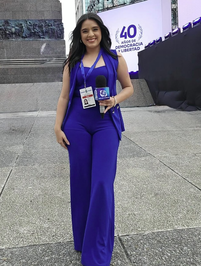 Pamela Bustillo periodista