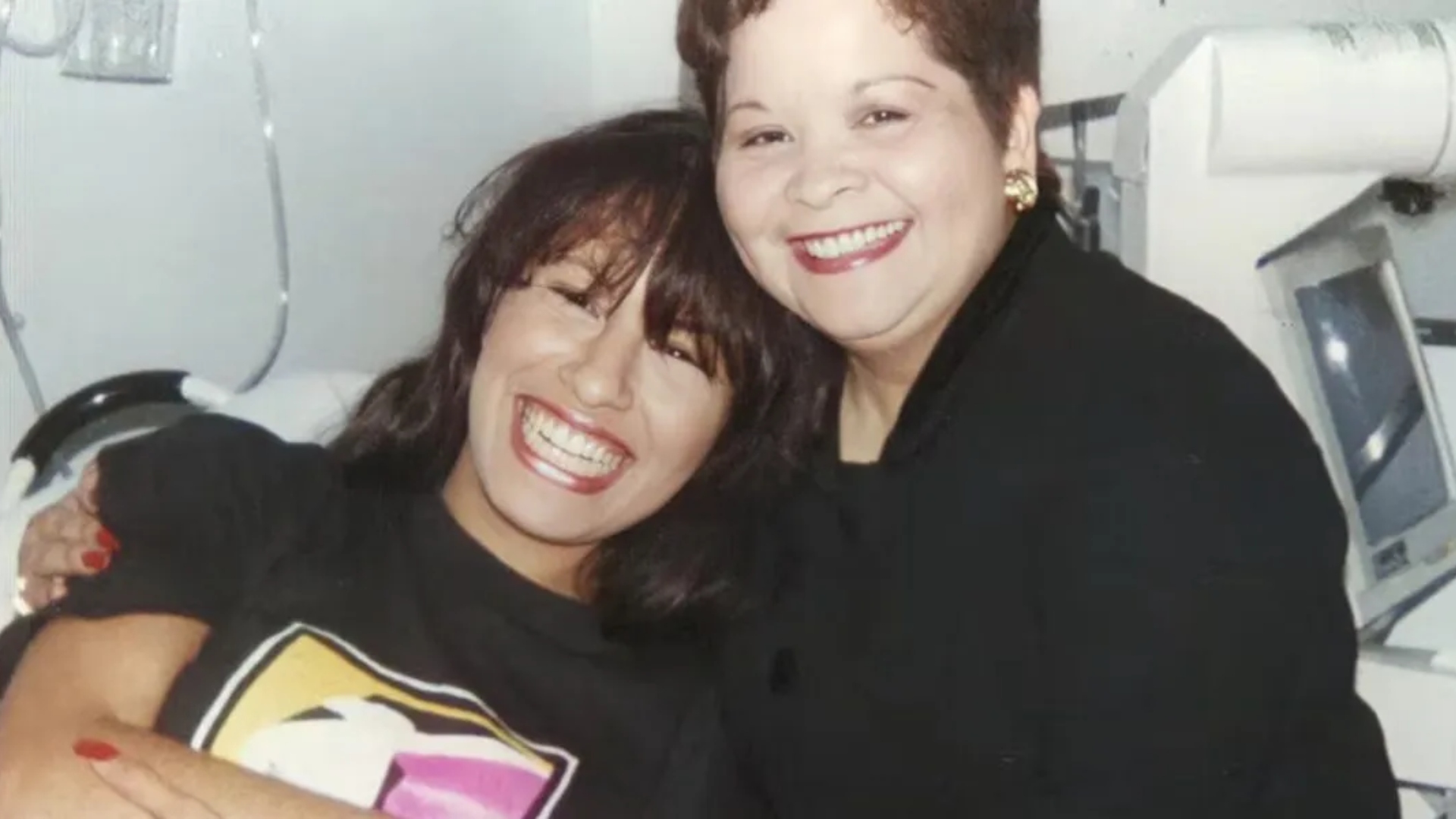 Niregan libertad condicional para Yolanda Saldívar, responsable de la muerte de Selena Quintanilla