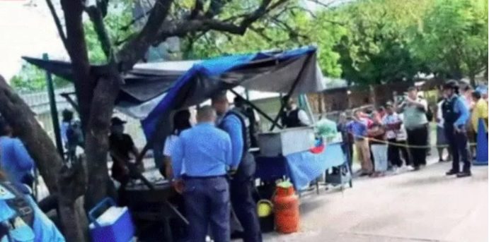 Le quitan la vida a enfermera jubilada en un puesto de baleadas en Choluteca: días antes hizo una denuncia