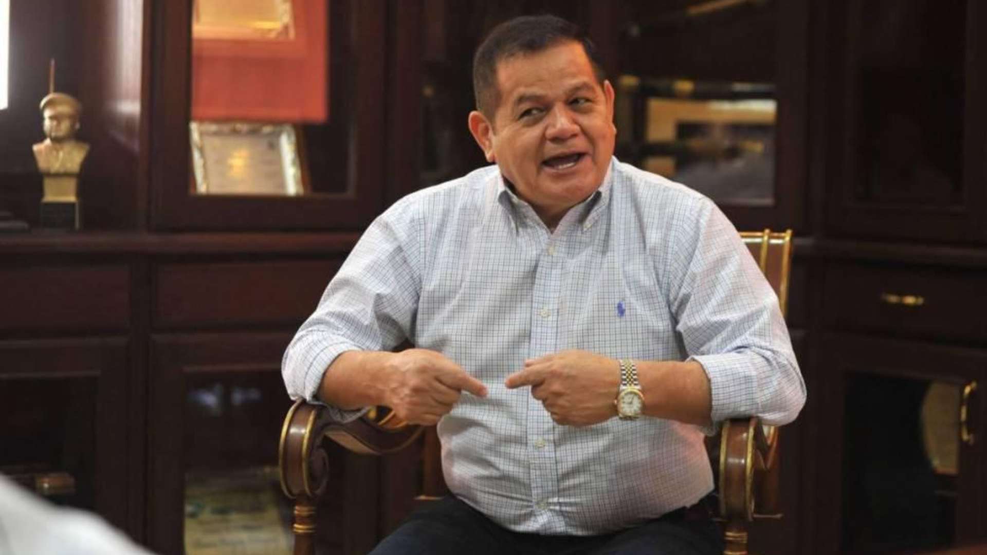Proceso Romeo Vásquez Velásquez: Trasciende allanamiento en su casa en Tegucigalpa