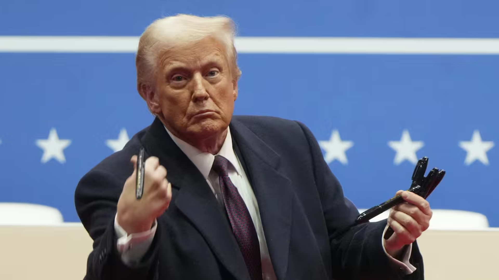 ¿Cuál es la sanción por no completar el registro obligatorio de Trump?