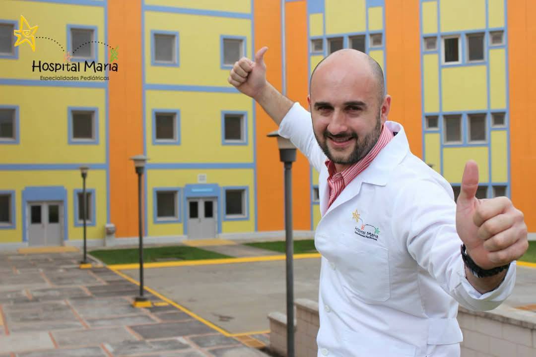 Revelan estado de salud de esposa de médico que falleció tras accidente en El Chimbo fallece doctor victor Flores estado de salud de su esposa