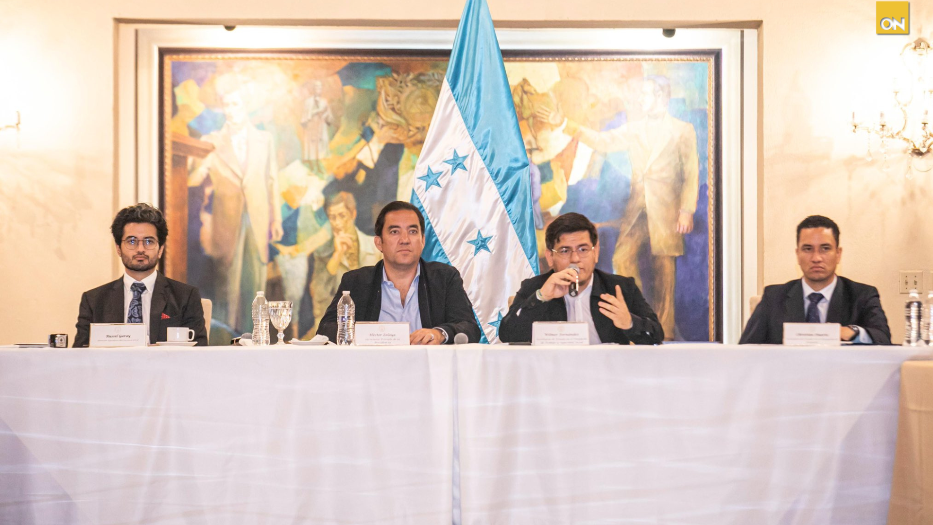 Ajuste salarial empleados públicos