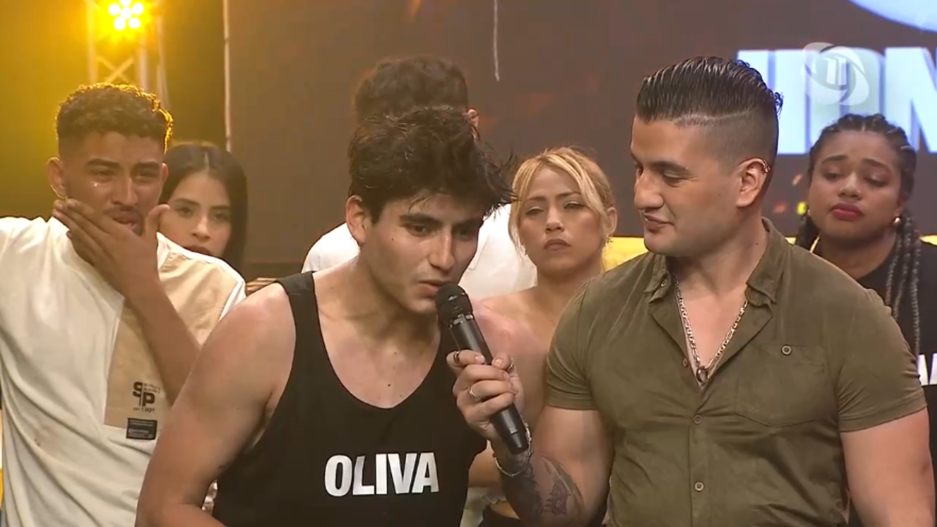 Fernando, primer eliminado de Calle 7 Honduras tras intensa batalla y un sobre que lo cambió todo