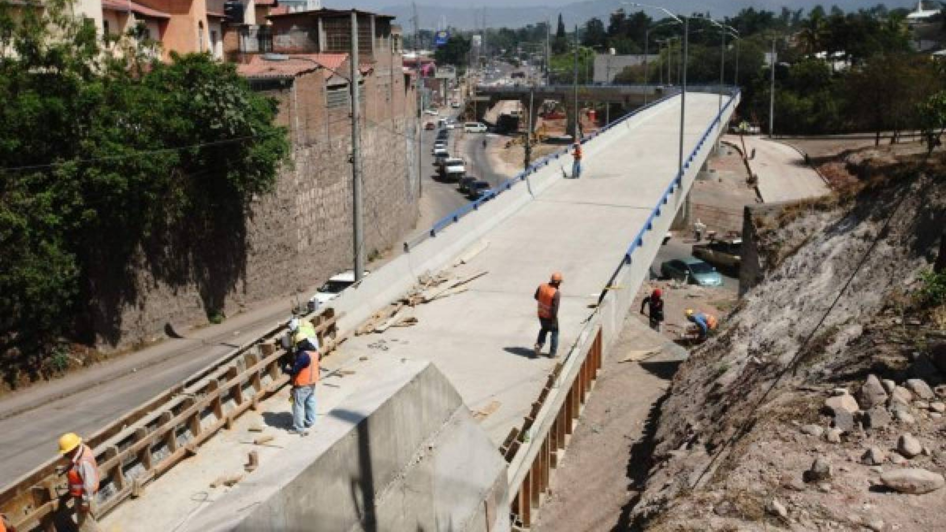 Cierre de tramo en bulevar Centroamérica se extenderá por un mes: aquí rutas alternas