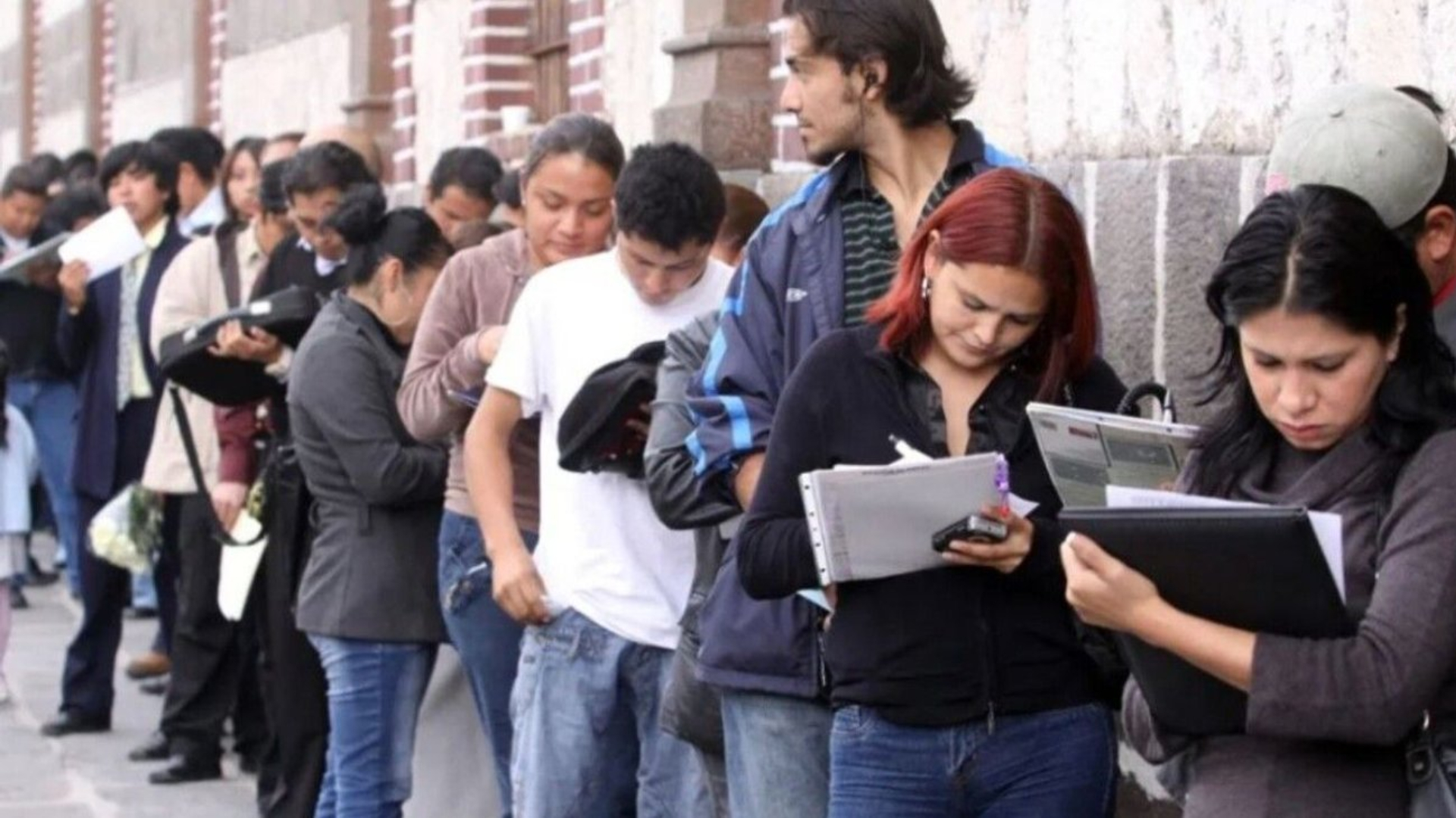 Hondureños feria de empleo