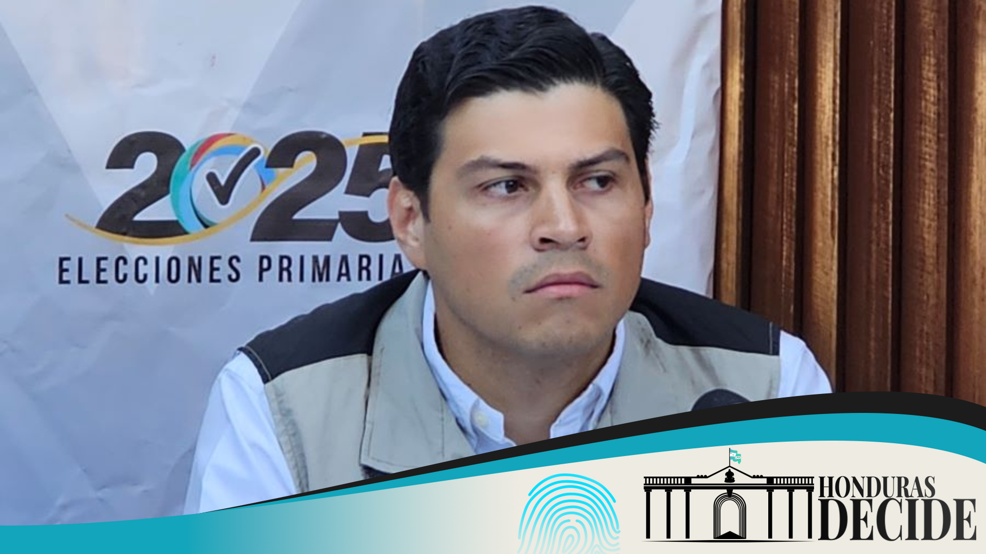Marlon Ochoa rinde cuentas ante el Congreso por retrasos en las elecciones primarias