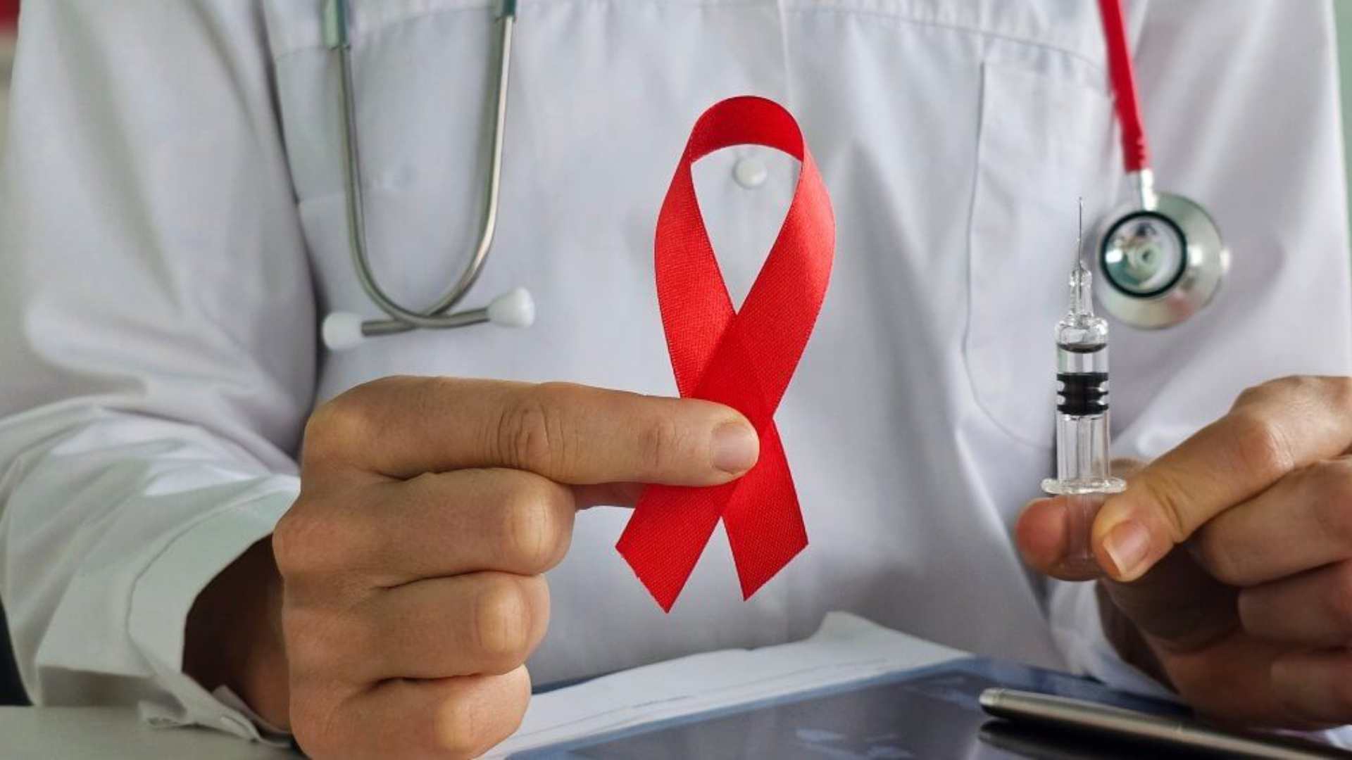 ¿Qué es? ¿Cómo se transmite? ¿Cuáles son los síntomas?: Preguntas frecuentes sobre el VIH