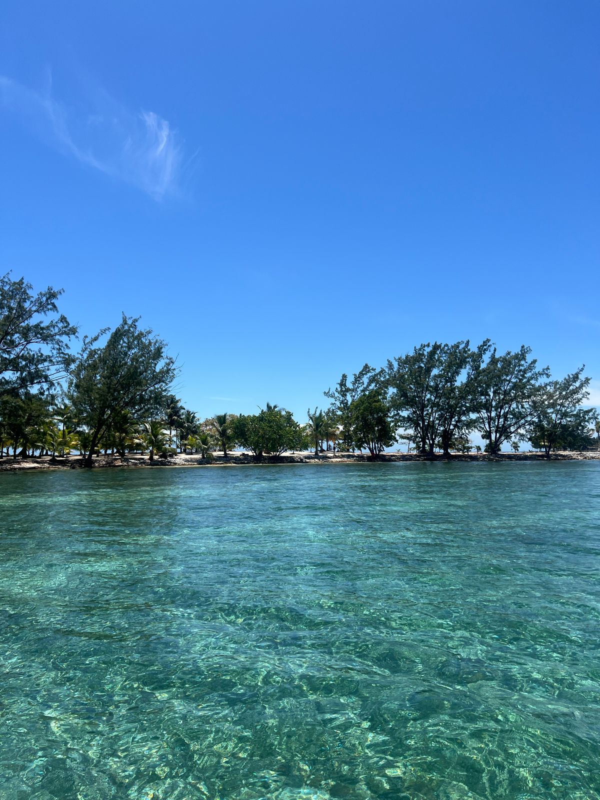 UTILA ONCE DESTINOS