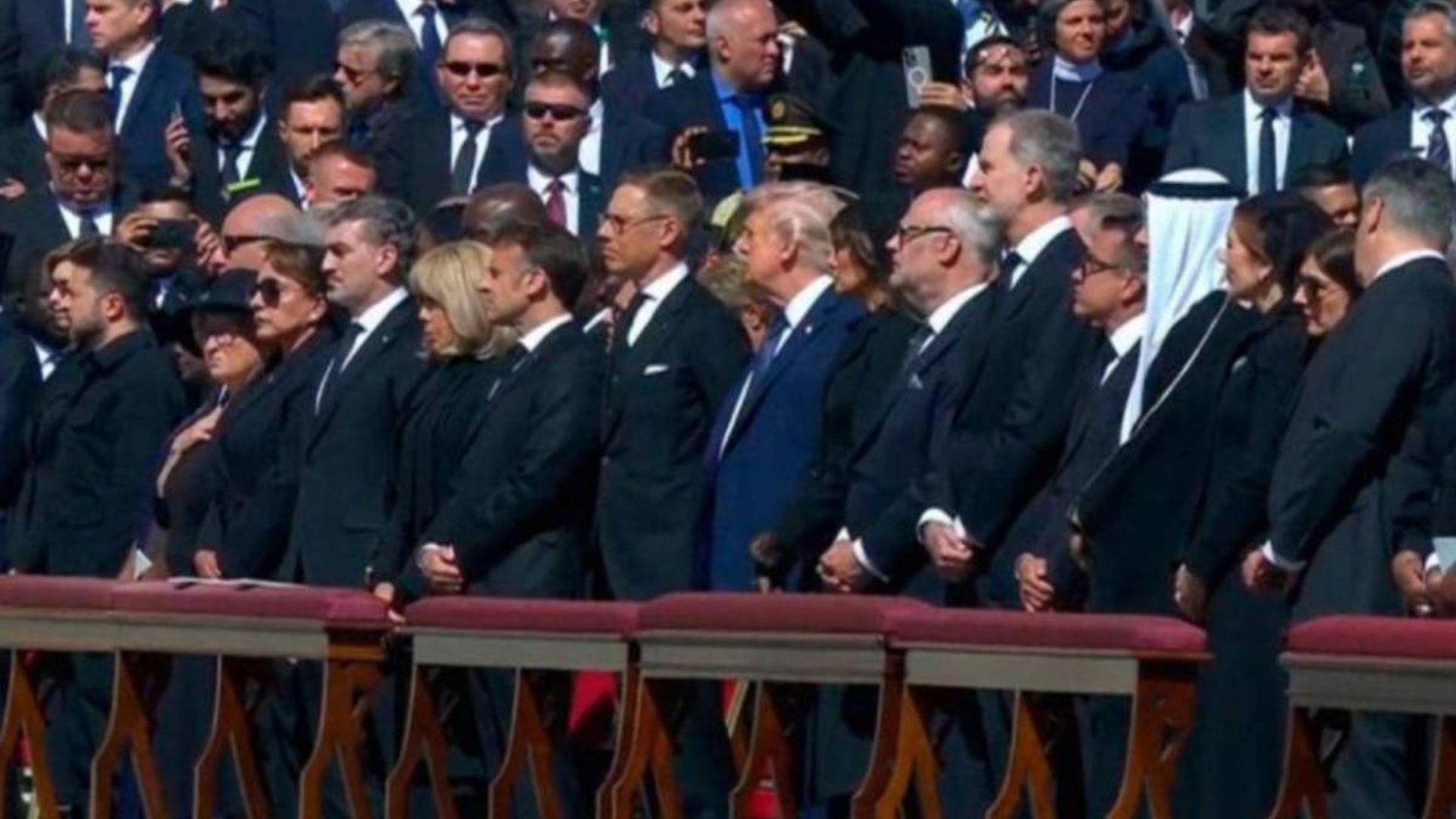 Xiomara Castro, en primera fila junto a Trump durante el funeral del Papa Francisco