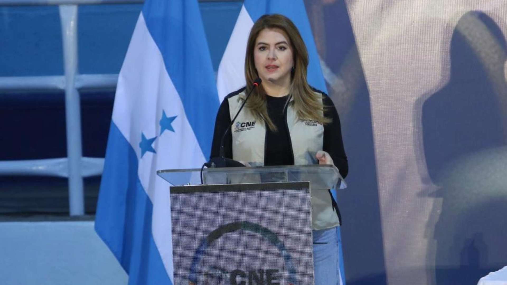 Cossette López: "Montar unas elecciones generales está muy difícil"