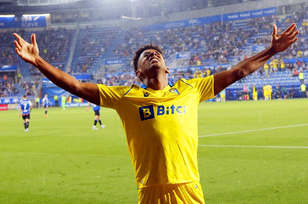 CHOCO LOZANO