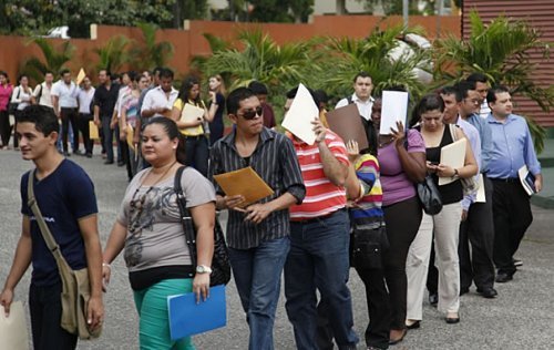 Secretario de trabajo, Wilmer Fernández reconoce que enfrentan fuertes desafíos en la generación de empleo en el país