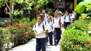 Mas de 1 millón de niños no tienen acceso a la educación