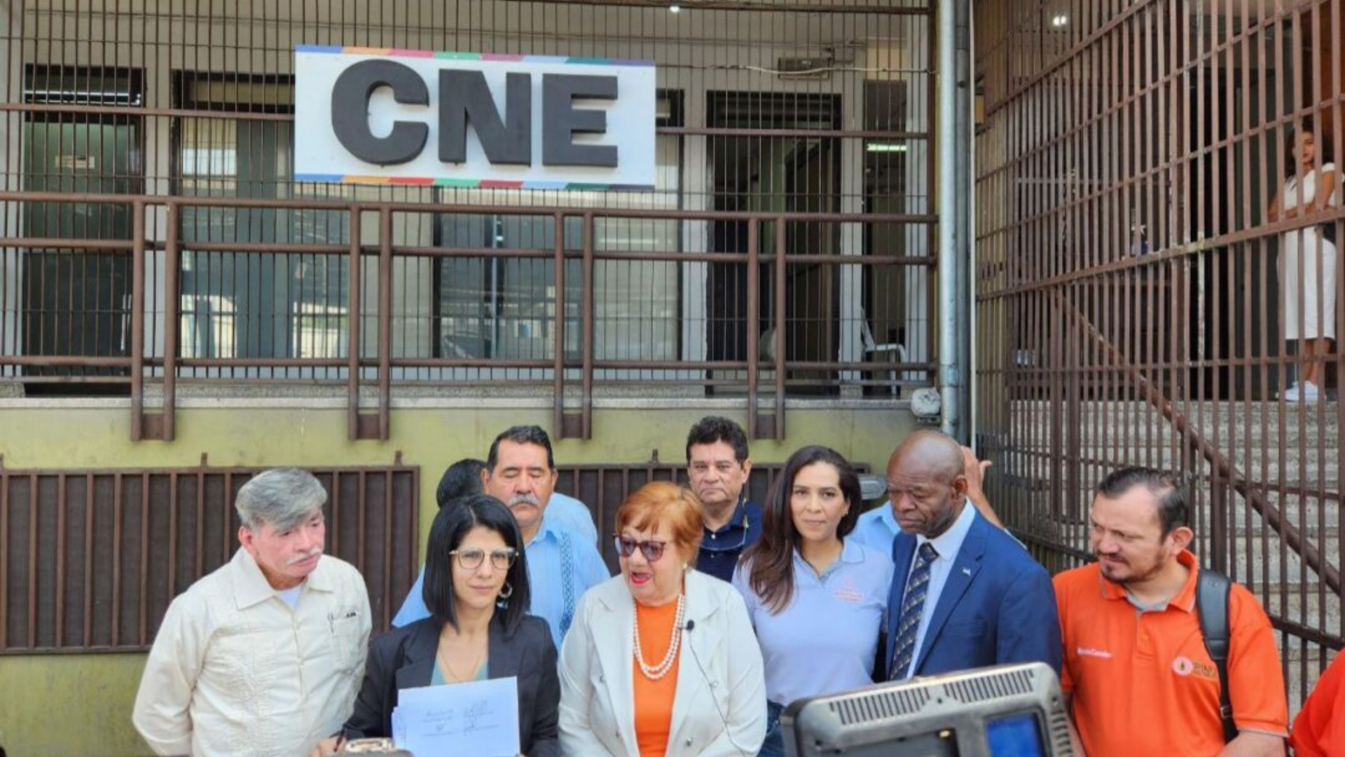 Partidos emergentes CNE
