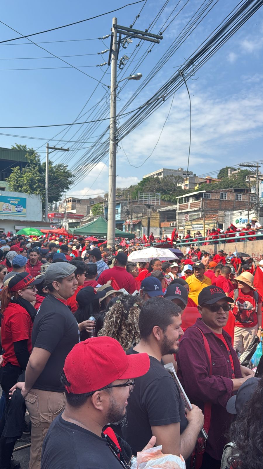 Inicia marcha del día del trabajador en Tegucigalpa Inicia marcha del día del trabajador en Tegucigalpa